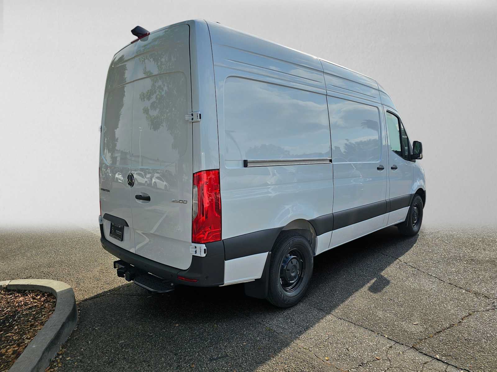 New 2026 Mercedes-Benz Sprinter 2500 image 3