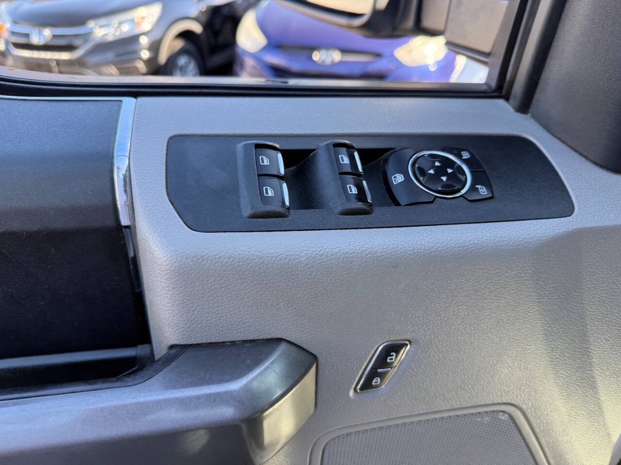 Used 2021 Ford F250 XLT w/ FX4 Off-Road Package AWD/4WD image 17