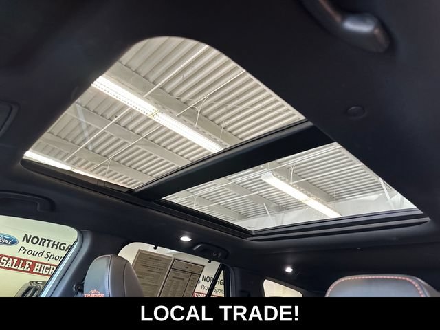 Used 2025 Honda Pilot TrailSport image 4
