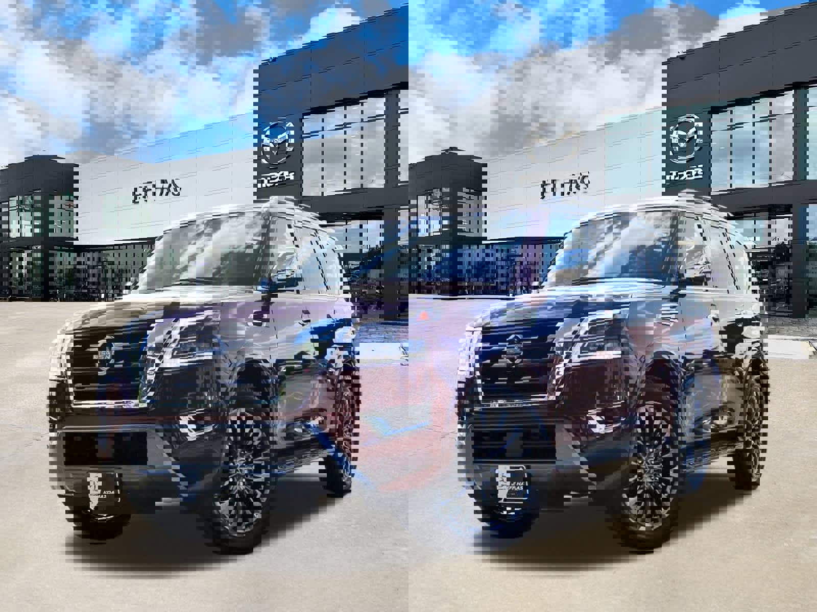 Used 2024 Nissan Armada Platinum w/ Captain's Chairs Package