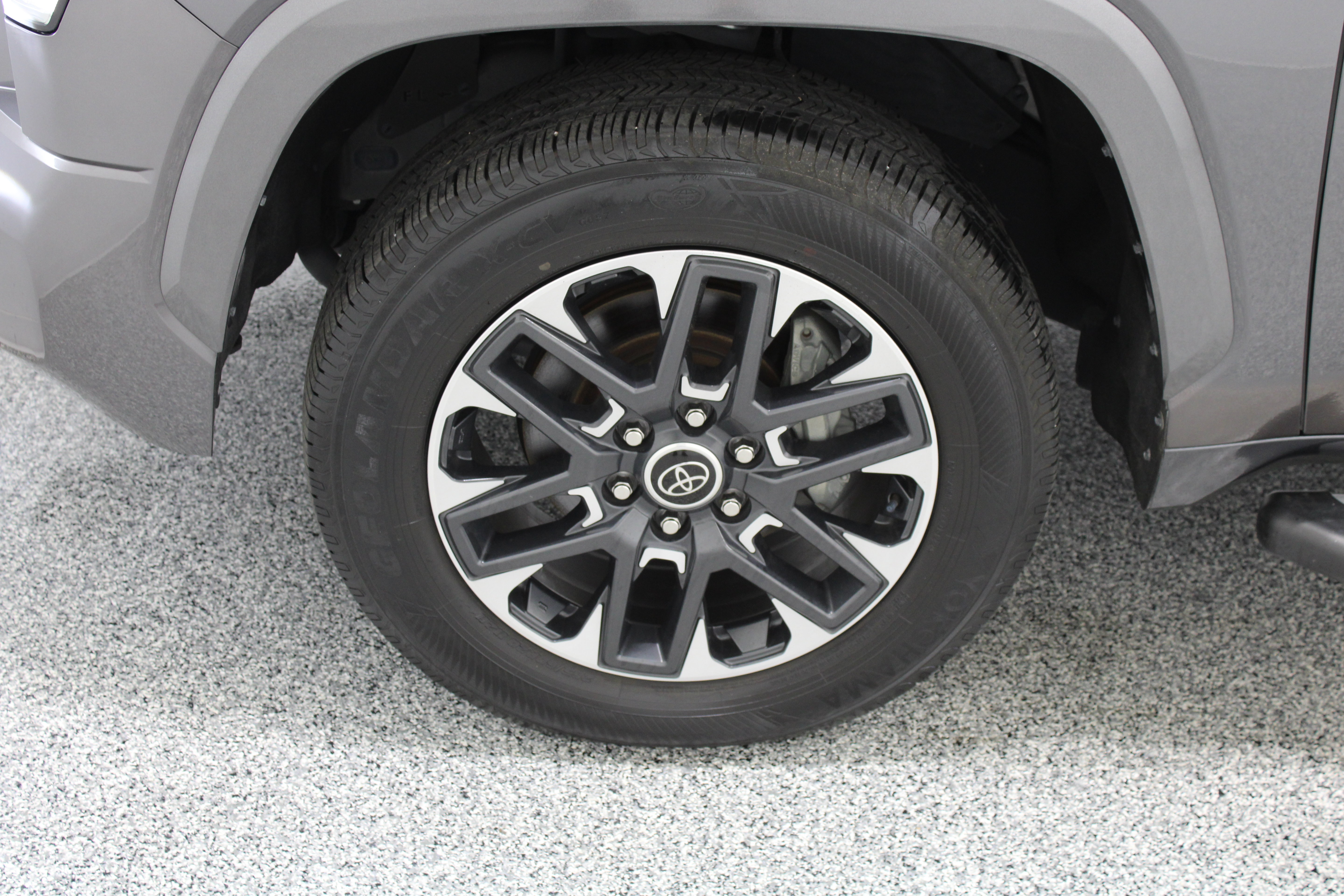 Used 2023 Toyota Tundra Limited RWD image 12