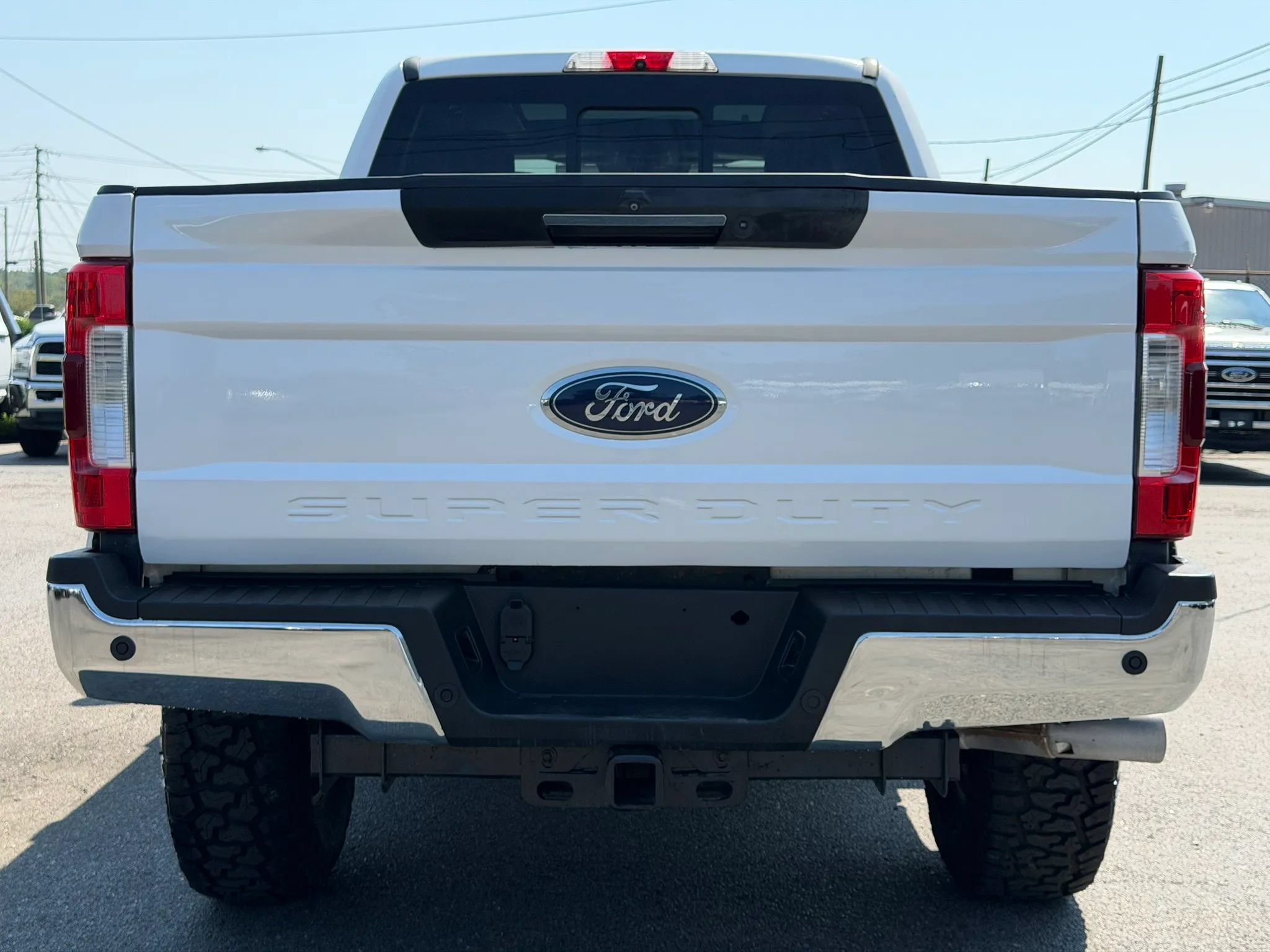 Used 2019 Ford F250 Lariat w/ Lariat Ultimate Package AWD/4WD image 6