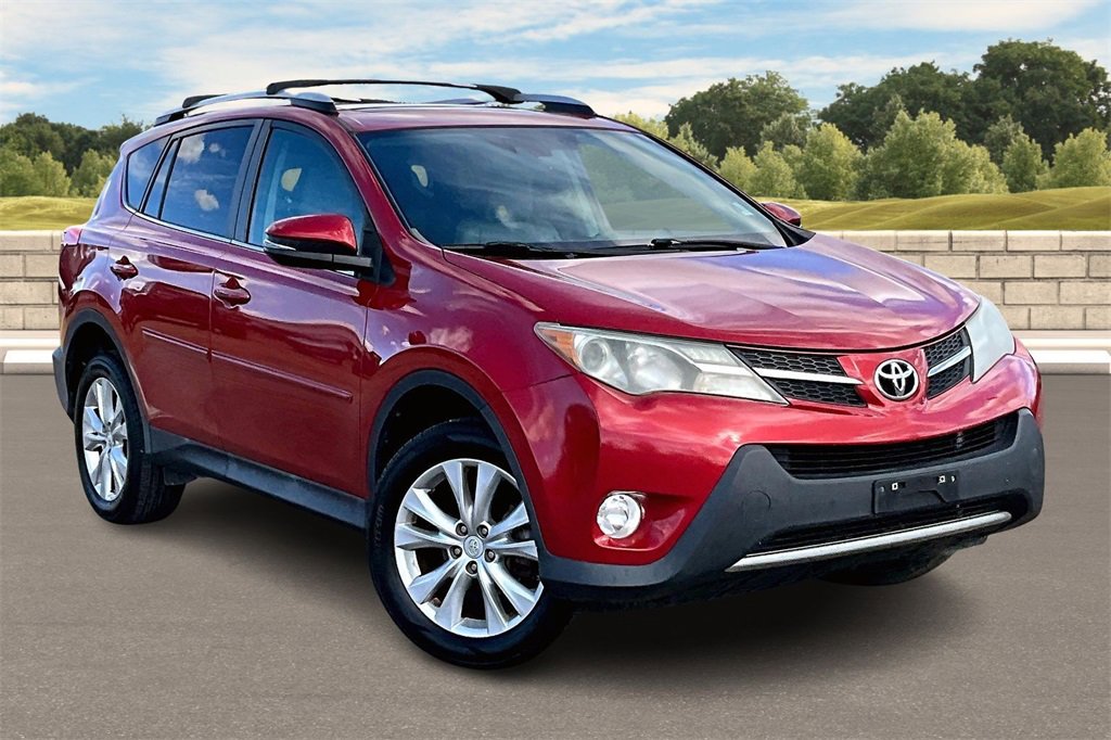 Used 2014 Toyota RAV4 Limited image 2