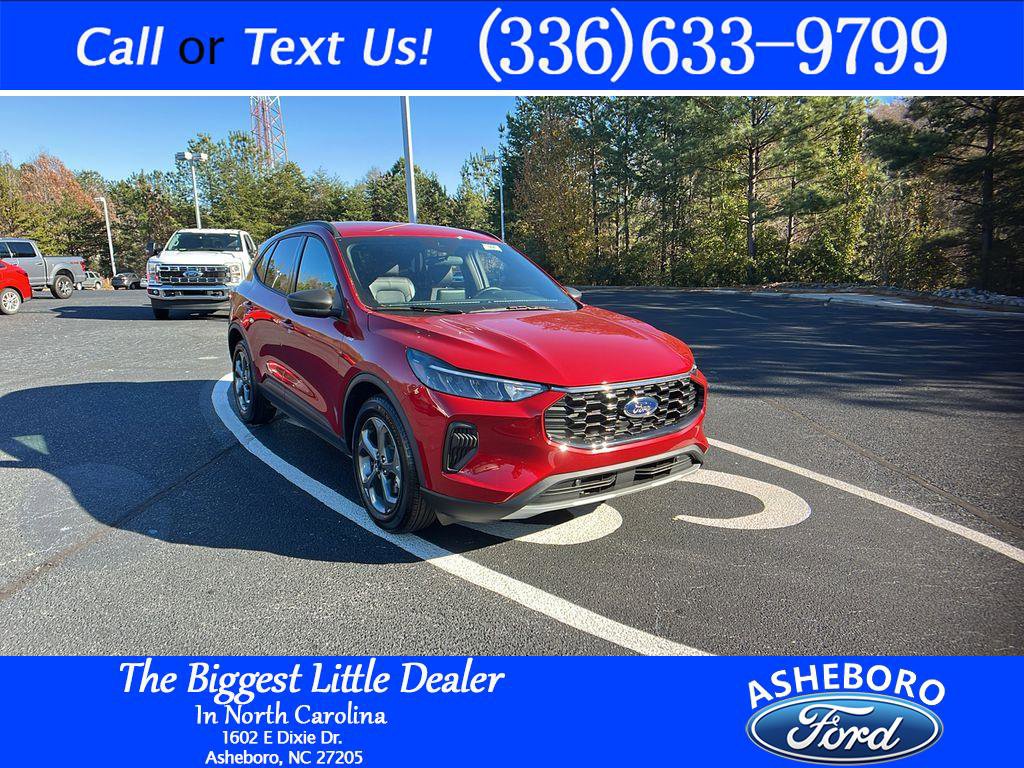 New 2025 Ford Escape ST-Line w/ Cold Weather Package
