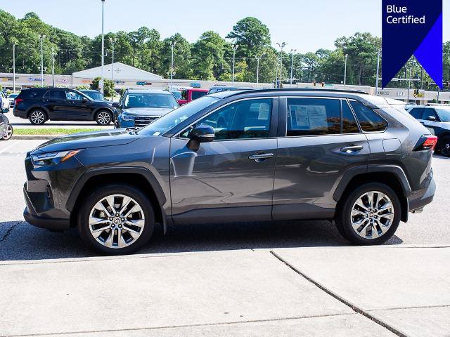 Used 2023 Toyota RAV4 XLE Premium AWD/4WD image 3