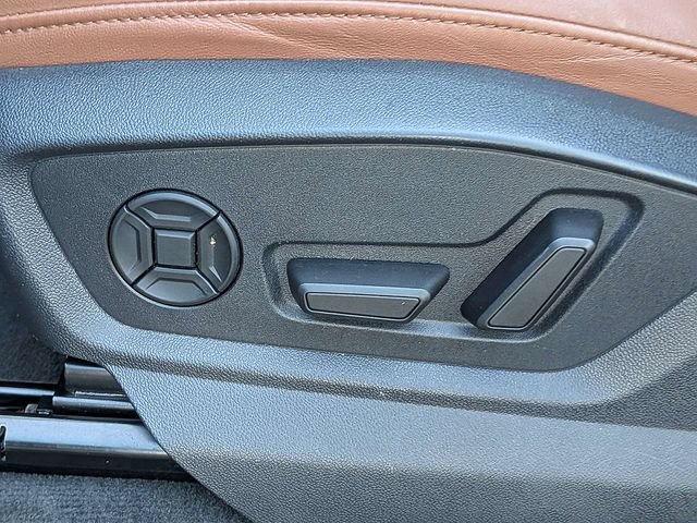 Used 2022 Audi Q8 Premium w/ Convenience Package AWD/4WD image 21