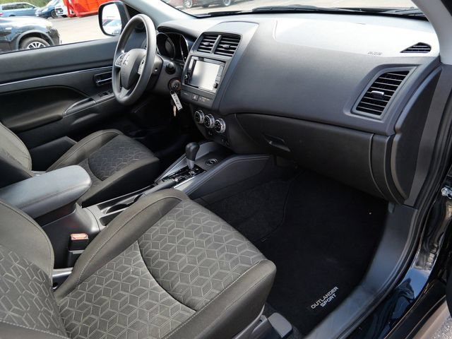 Used 2023 Mitsubishi Outlander Sport AWD image 8