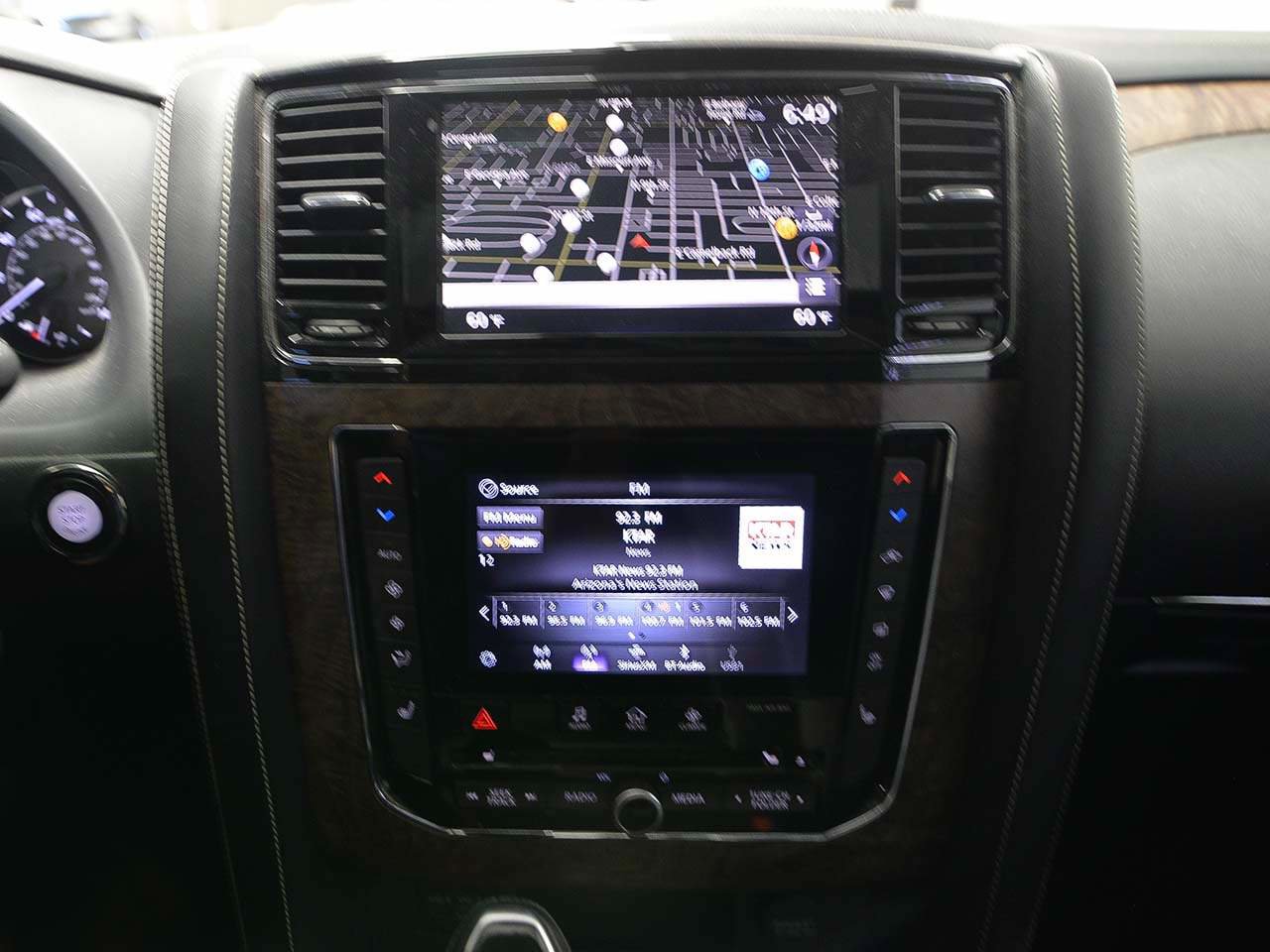 Used 2021 INFINITI QX80 Premium Select w/ All-Season Package image 17