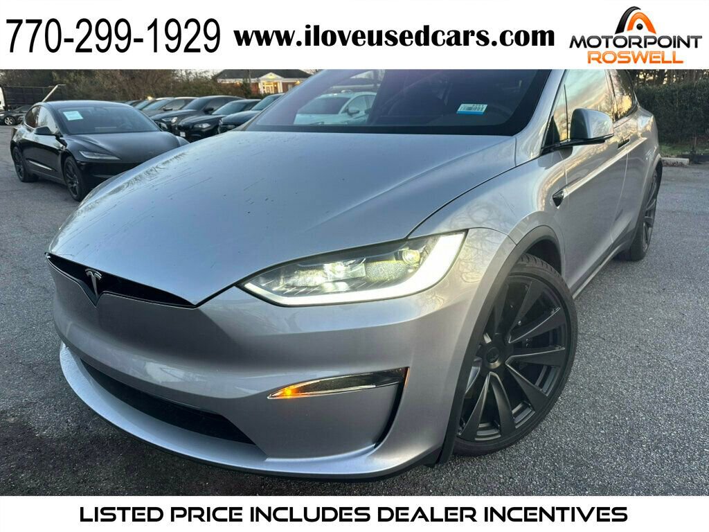 Used 2025 Tesla Model X image 1