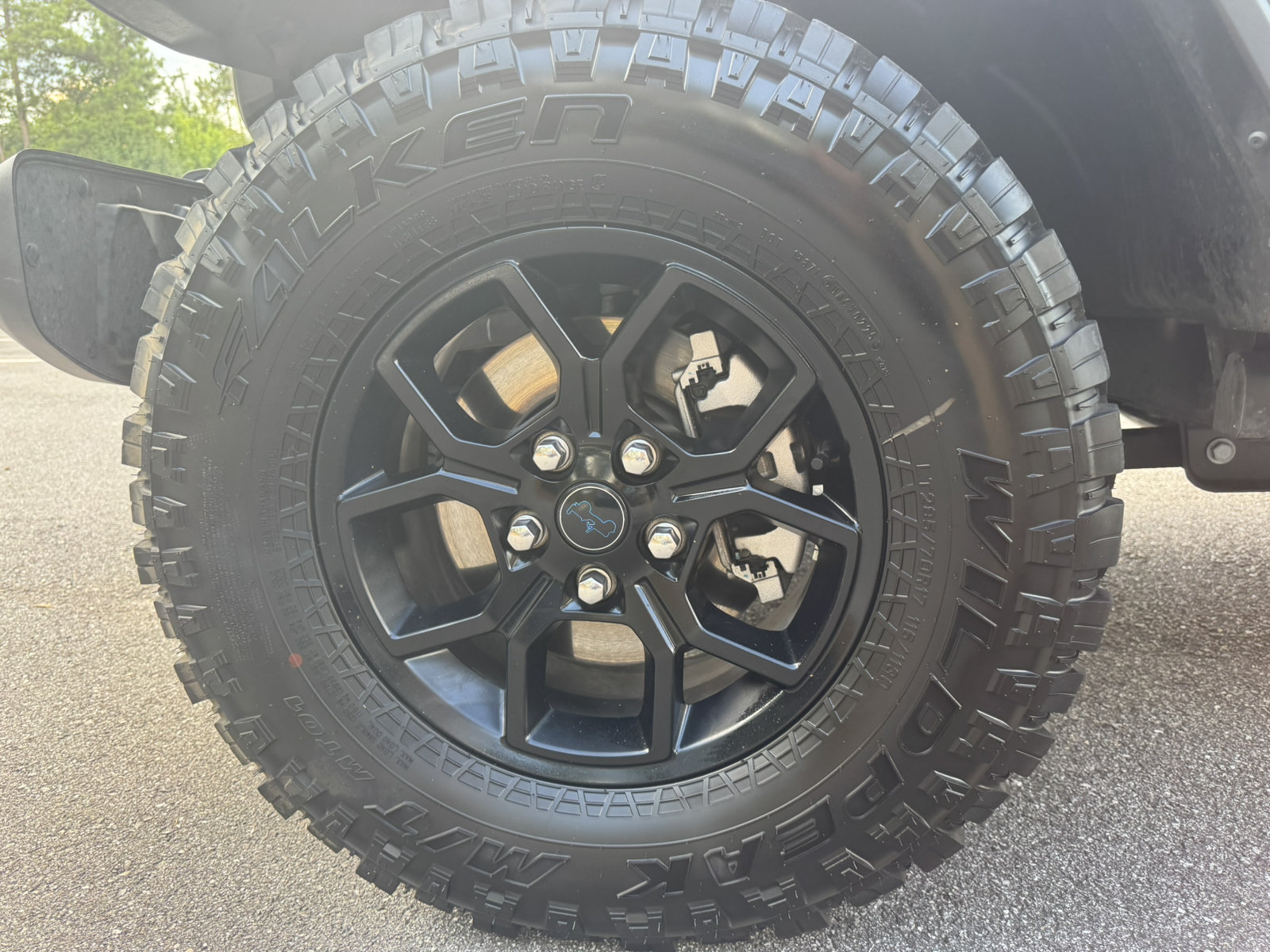 Used 2025 Jeep Wrangler Willys AWD/4WD image 12