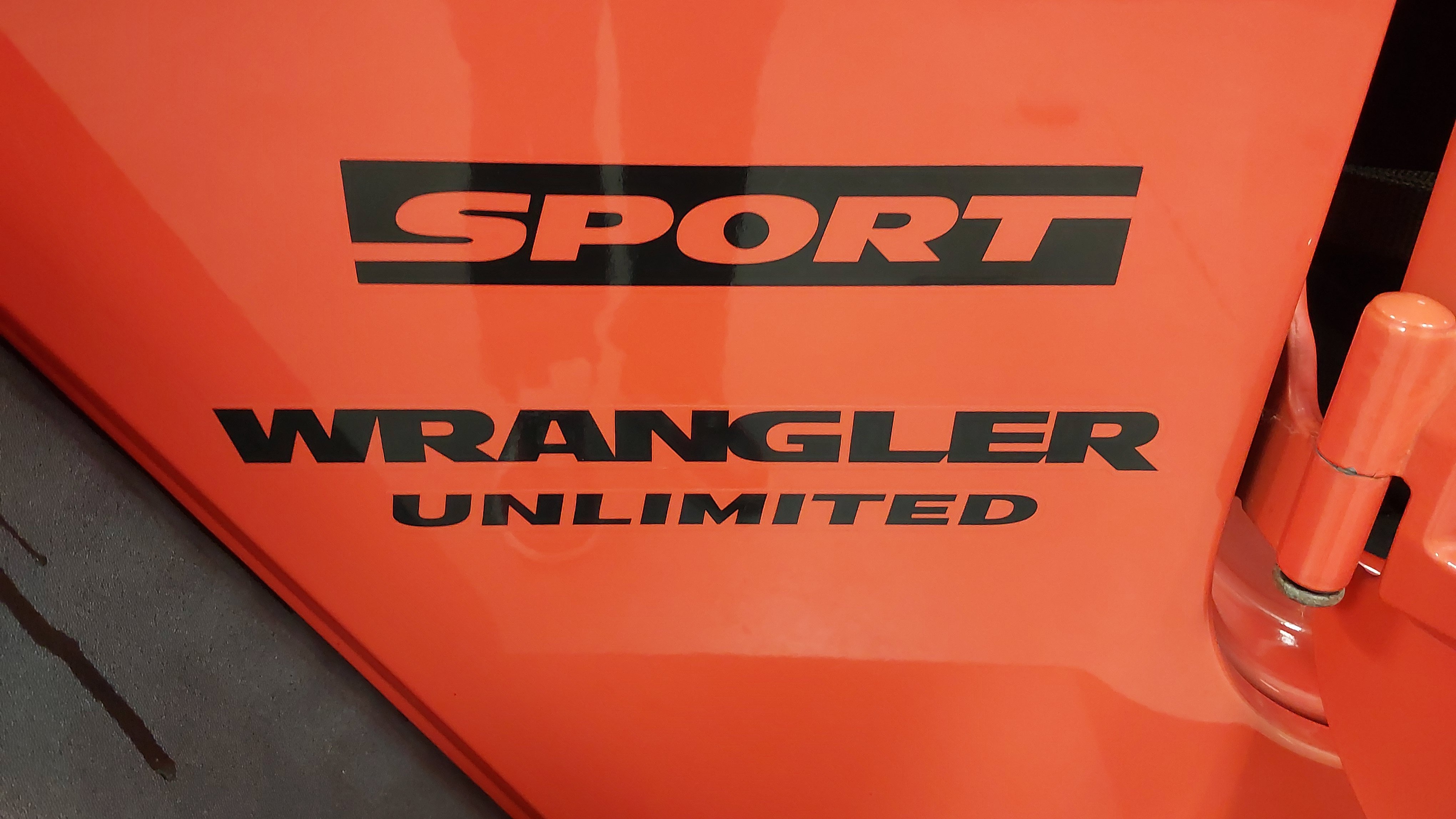 Used 2015 Jeep Wrangler Unlimited Sport w/ Quick Order Package 24S AWD/4WD image 32