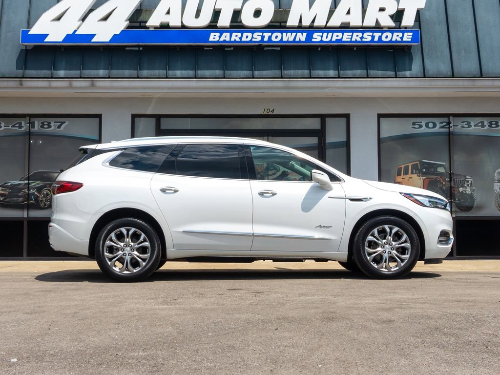 Used 2021 Buick Enclave Avenir w/ Avenir Technology Package image 4