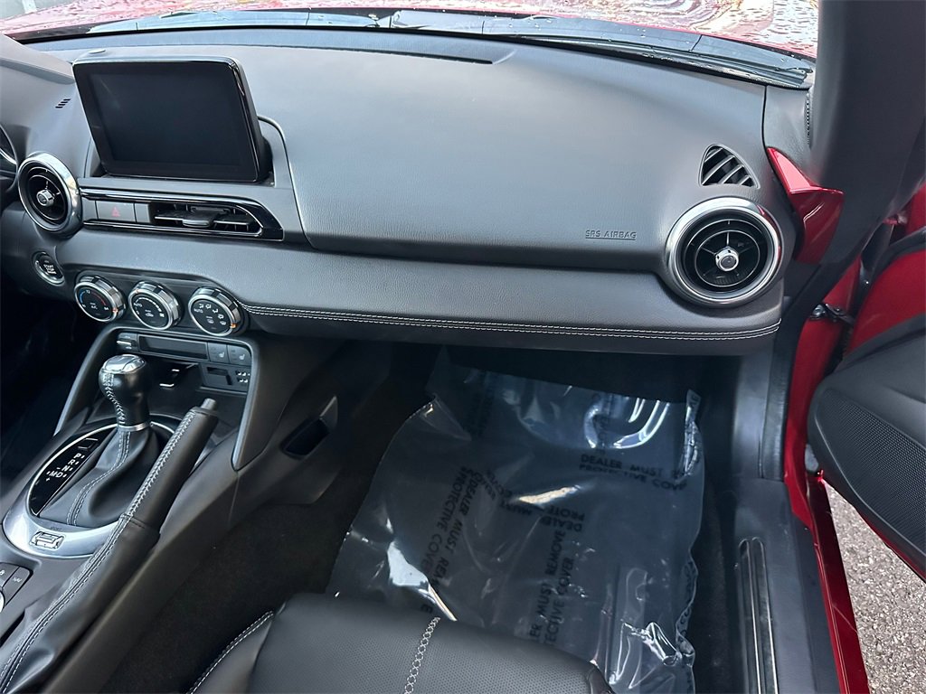 Used 2022 MAZDA MX-5 Miata RF Grand Touring image 13