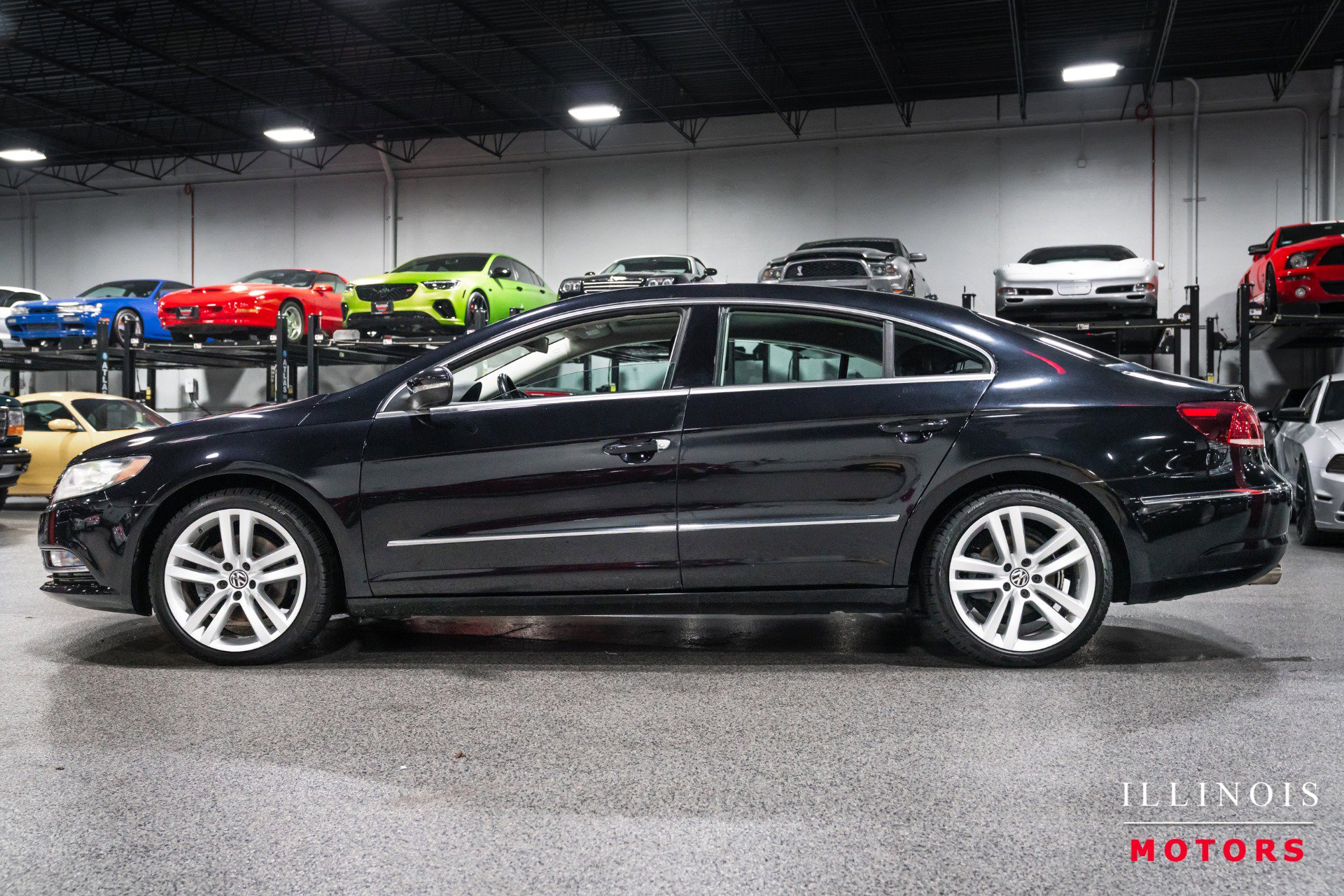 Used 2013 Volkswagen CC Lux FWD image 2