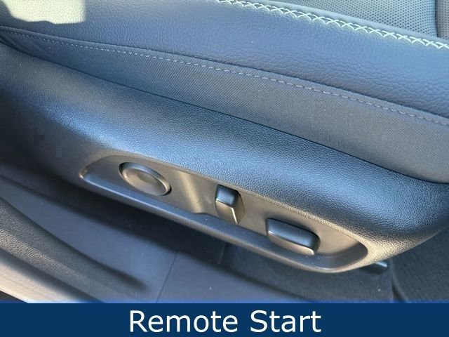 Used 2026 GMC Terrain Denali image 13