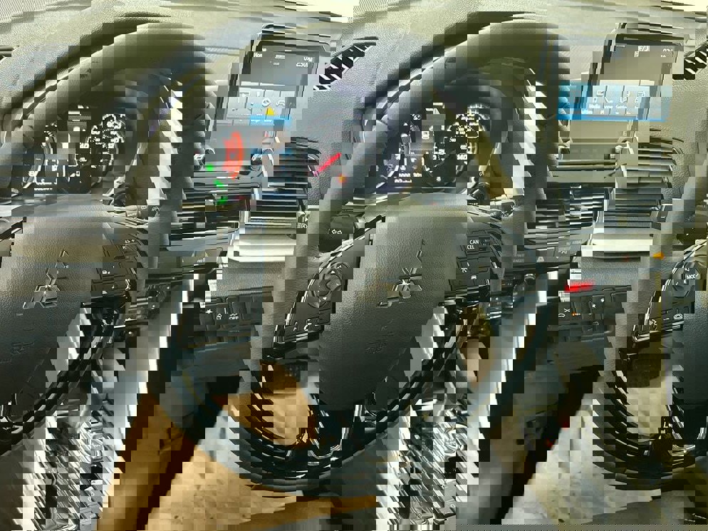 New 2026 Mitsubishi Eclipse Cross SE image 10