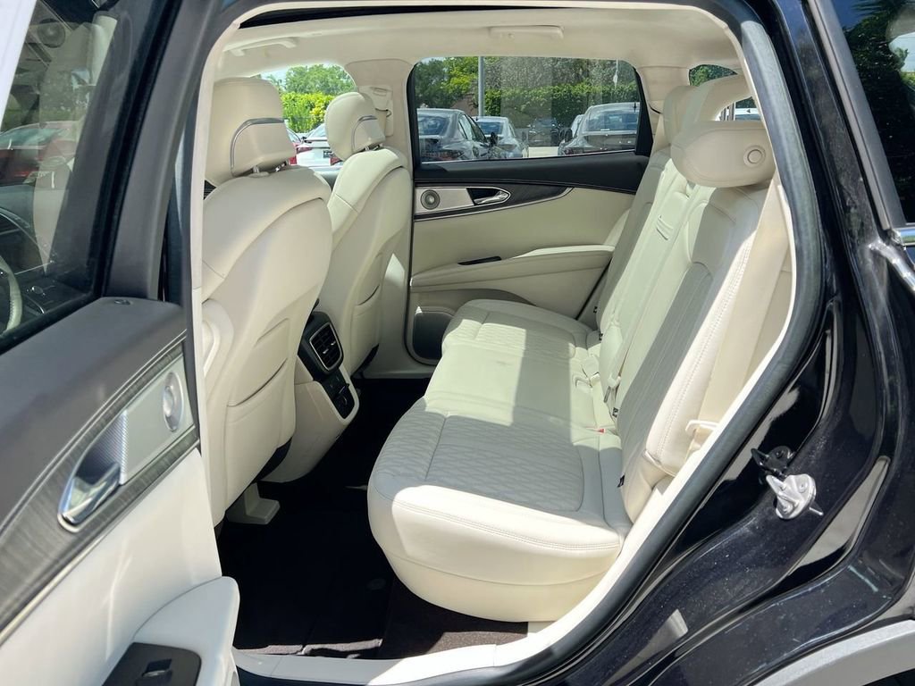 Used 2019 Lincoln Nautilus Black Label image 20