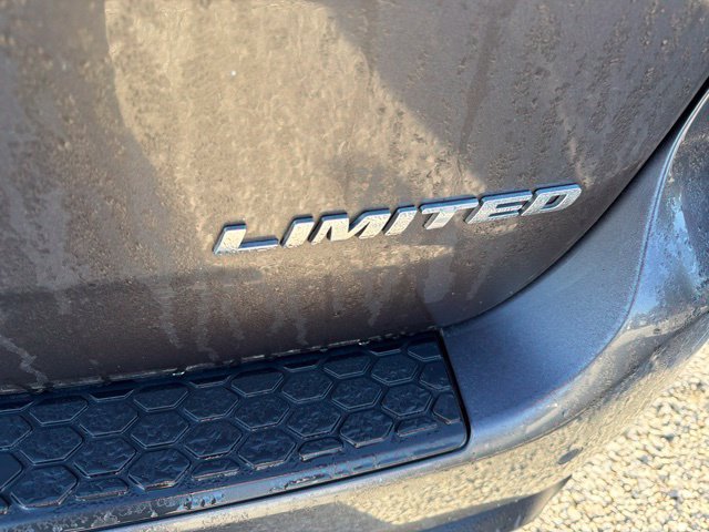 Used 2015 Dodge Durango Limited w/ Premium Group AWD/4WD image 6