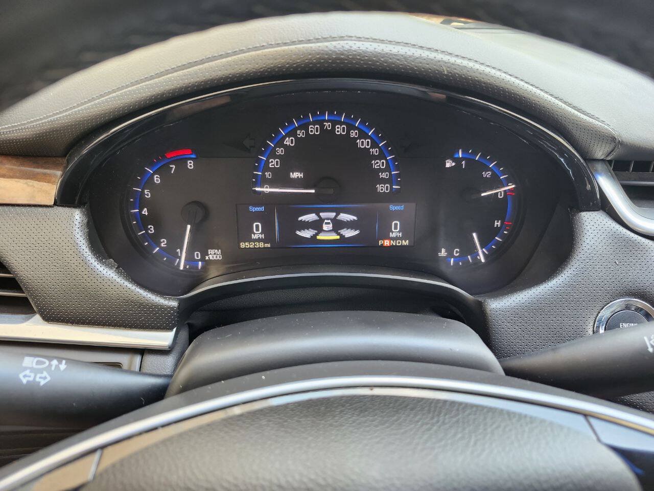 Used 2014 Cadillac XTS Luxury FWD image 13