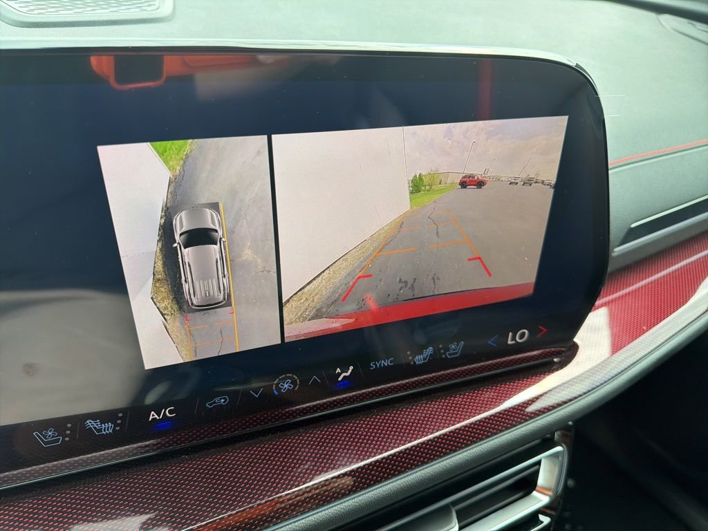 New 2026 Chevrolet Traverse RS AWD/4WD image 16