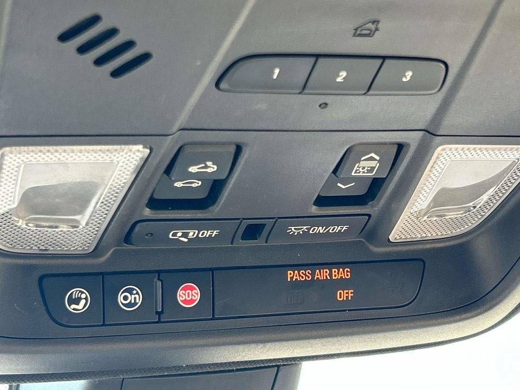 Used 2017 Cadillac XT5 Premium Luxury FWD image 43