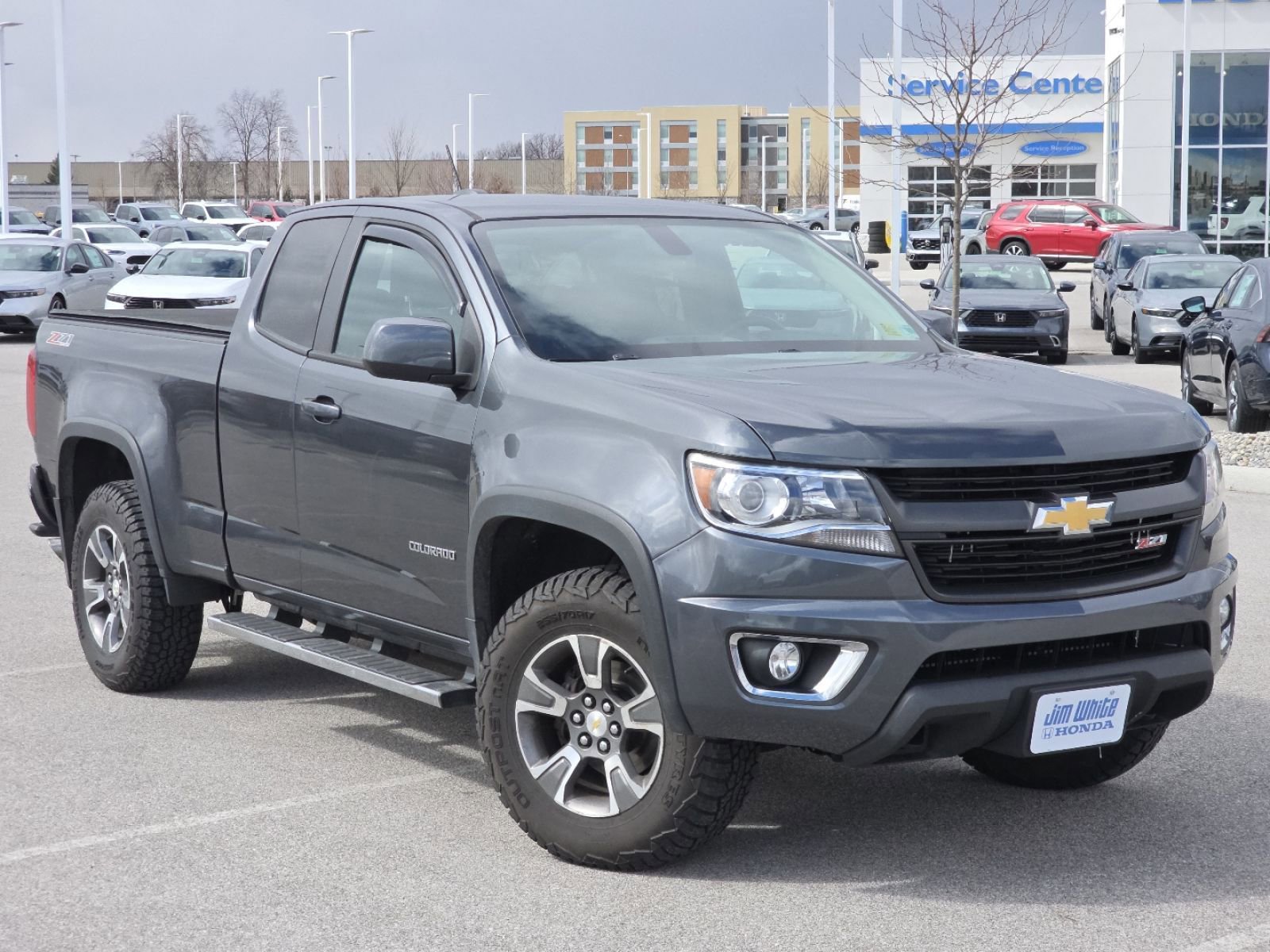 Used 2016 Chevrolet Colorado Z71 image 2