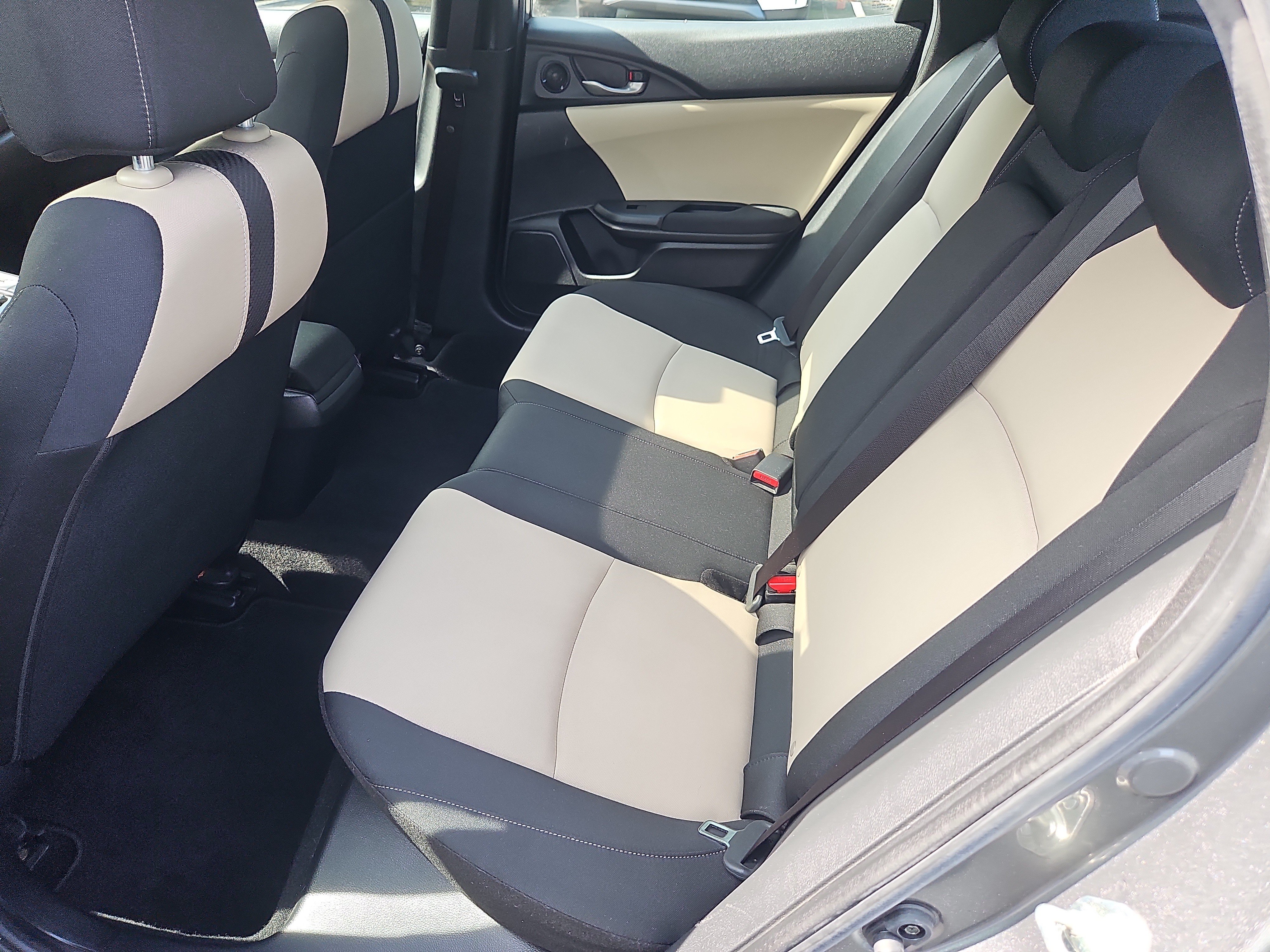 Used 2019 Honda Civic EX image 28