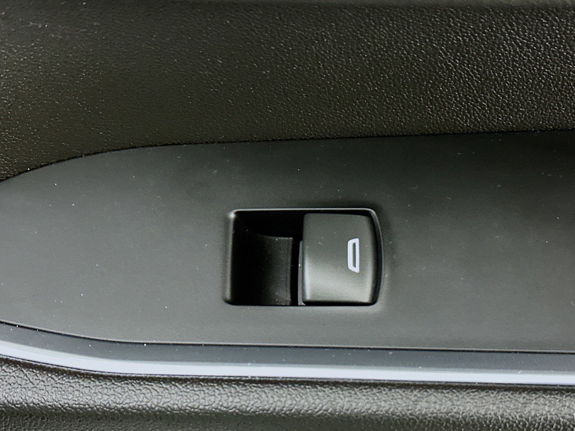 Used 2022 GMC Sierra 1500 Elevation image 29