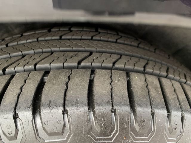 Used 2018 Volkswagen Passat 2.0T SE image 34