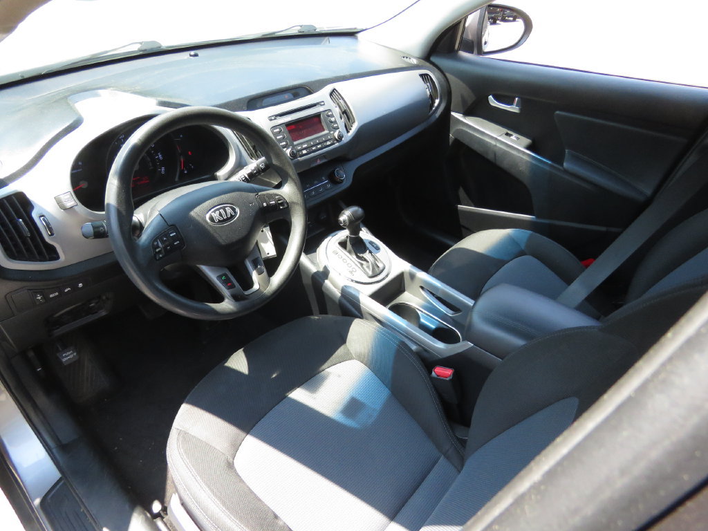 Used 2016 Kia Sportage LX AWD/4WD image 10