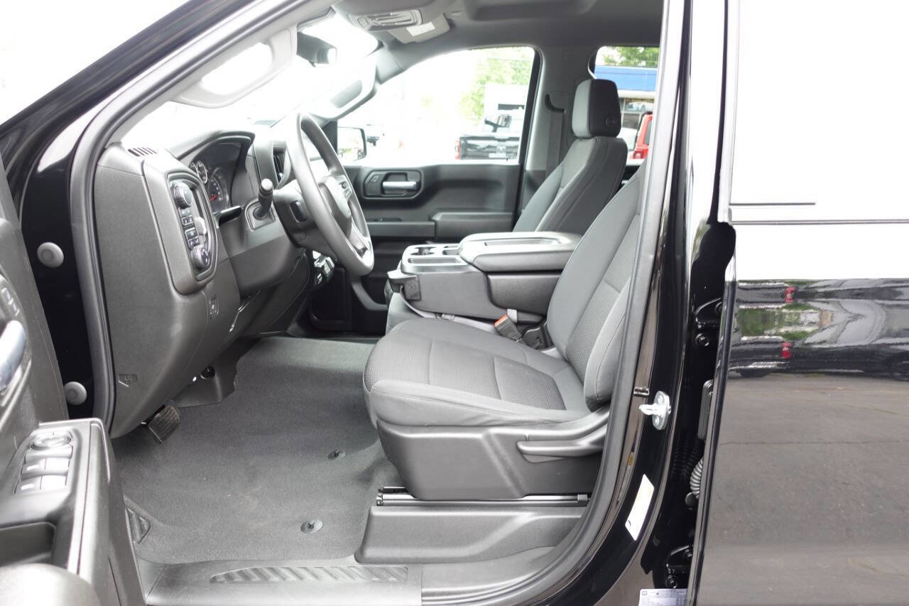 Used 2021 Chevrolet Silverado 1500 Custom w/ Safety Confidence Package AWD/4WD image 16