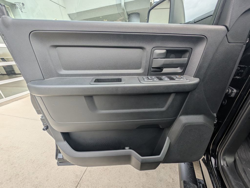 New 2026 RAM 2500 Tradesman image 37