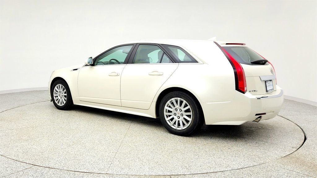 Used 2011 Cadillac CTS Luxury image 7