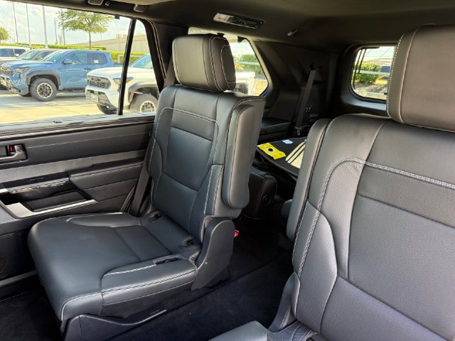 Used 2026 Toyota Sequoia Limited AWD/4WD image 29