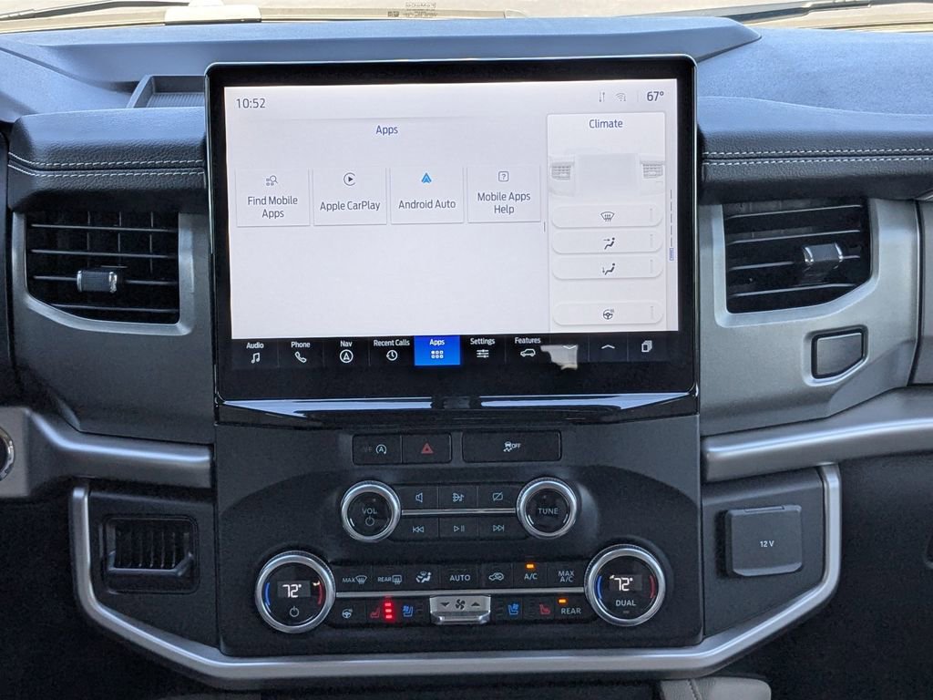 Used 2024 Ford Expedition XLT image 21