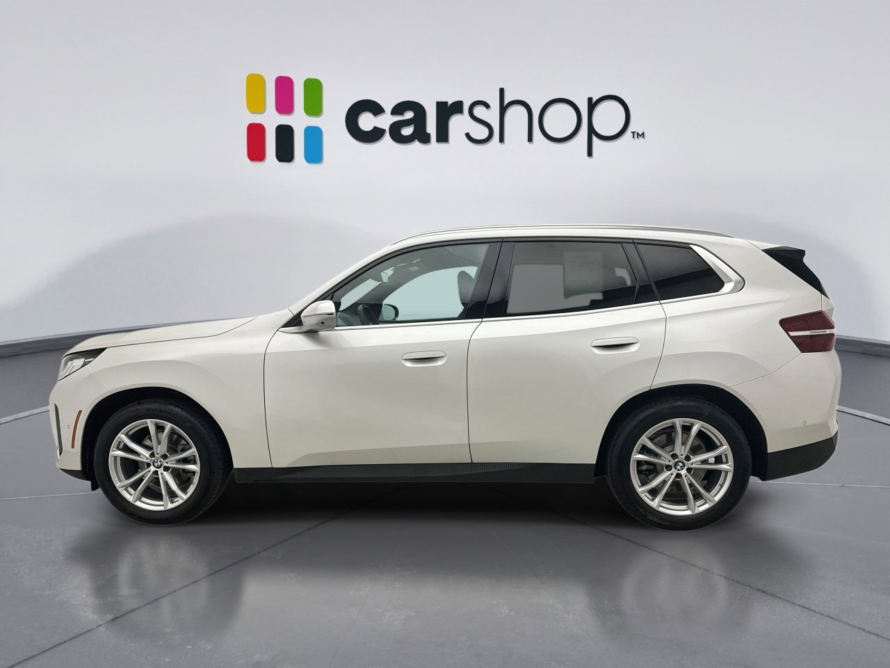 Used 2025 BMW X3 xDrive30i AWD/4WD image 2