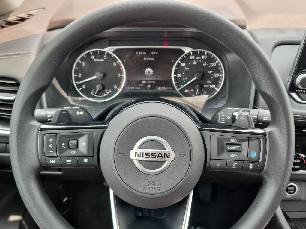 Used 2021 Nissan Rogue SV AWD/4WD image 16
