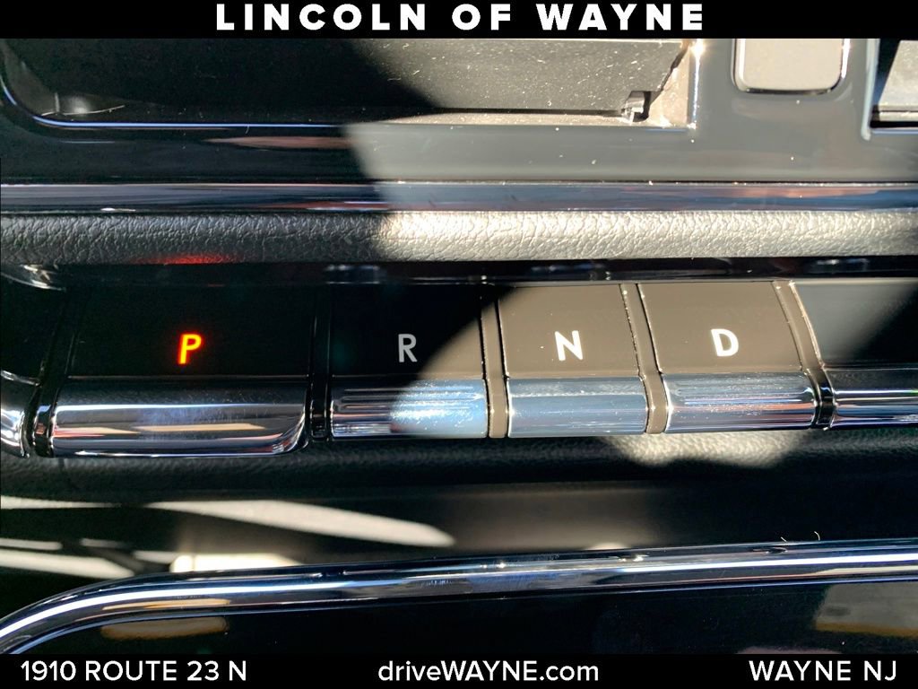 Used 2021 Lincoln Navigator Reserve w/ Luxury Package image 21