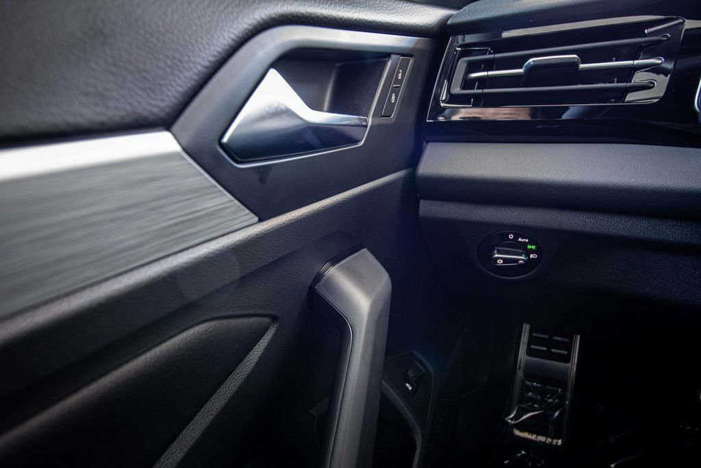 New 2026 Volkswagen Jetta Sport FWD image 30