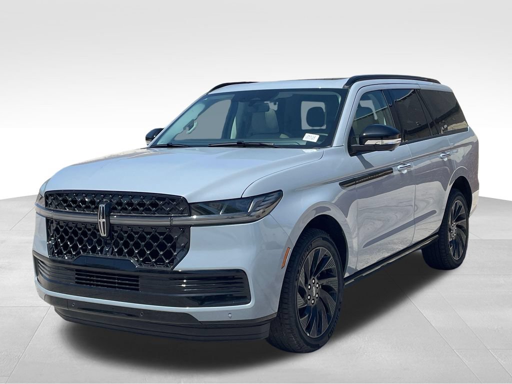 New 2026 Lincoln Navigator Reserve w/ Jet Appearance Package