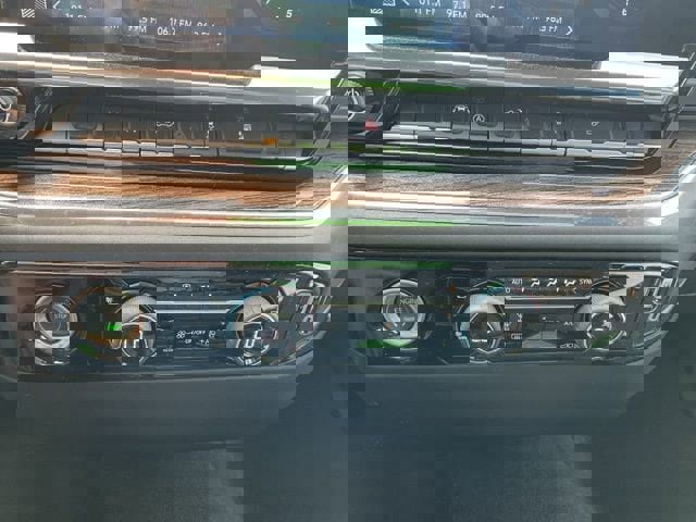 Used 2024 Chevrolet Silverado 1500 LT image 34