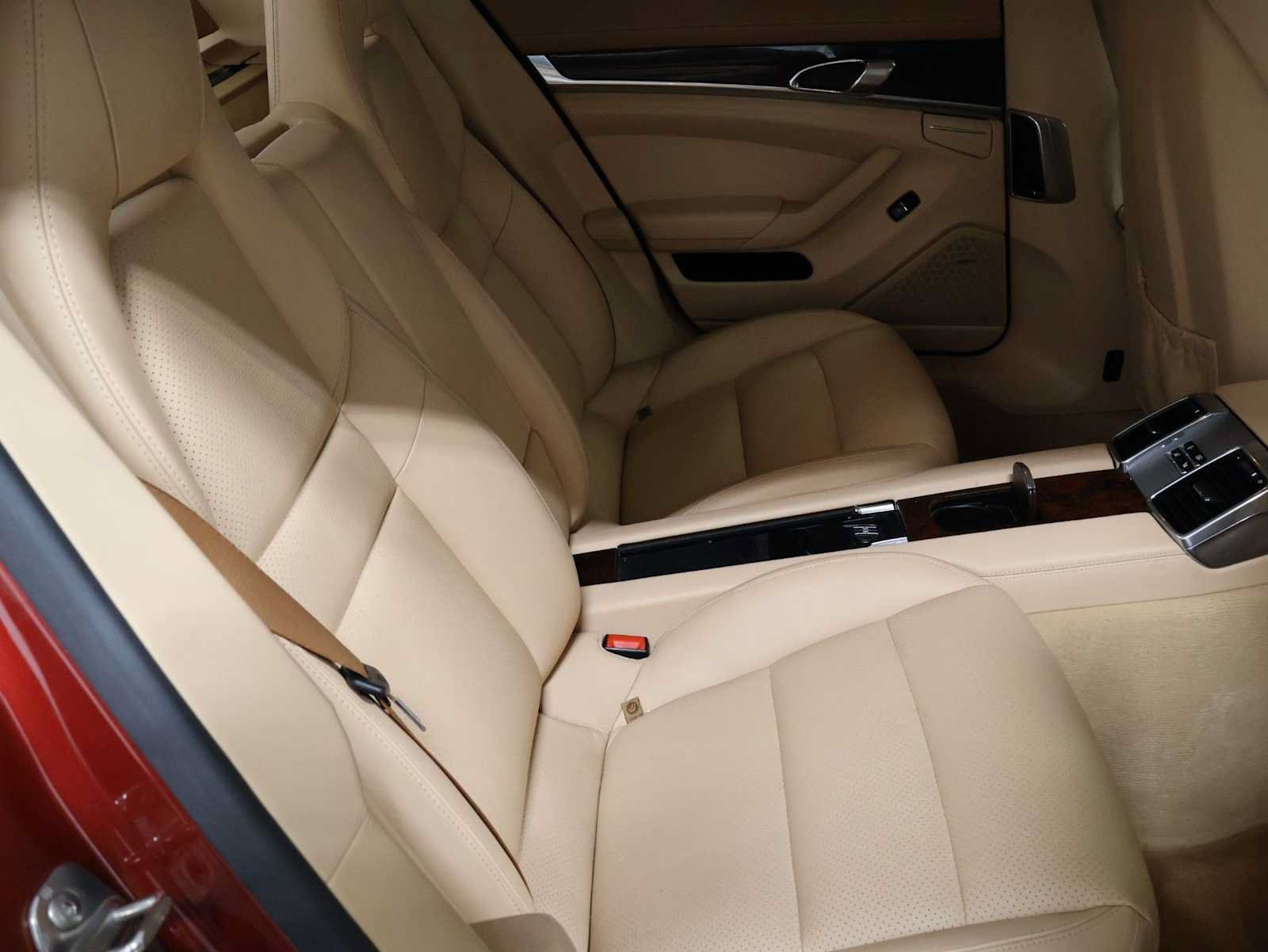 Used 2012 Porsche Panamera S RWD image 34