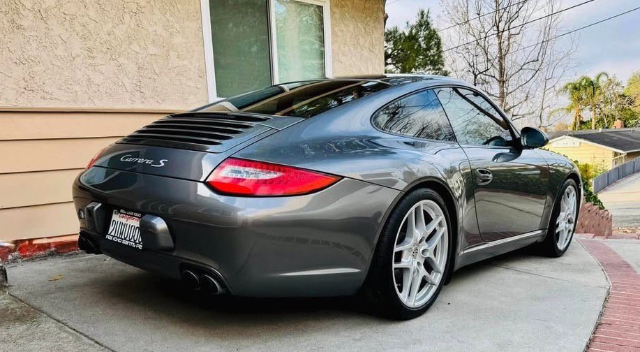 Used 2009 Porsche 911 Carrera S image 2