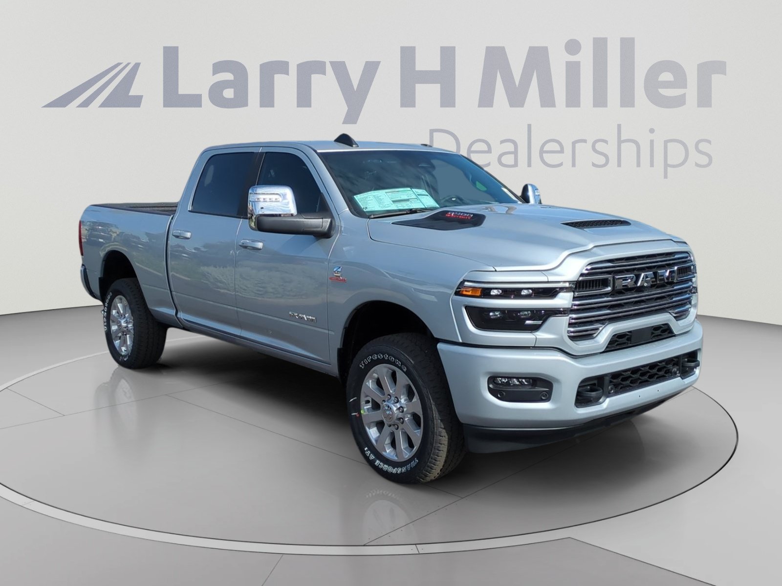 New 2026 RAM 2500 Laramie w/ Sport Appearance Package AWD/4WD image 7