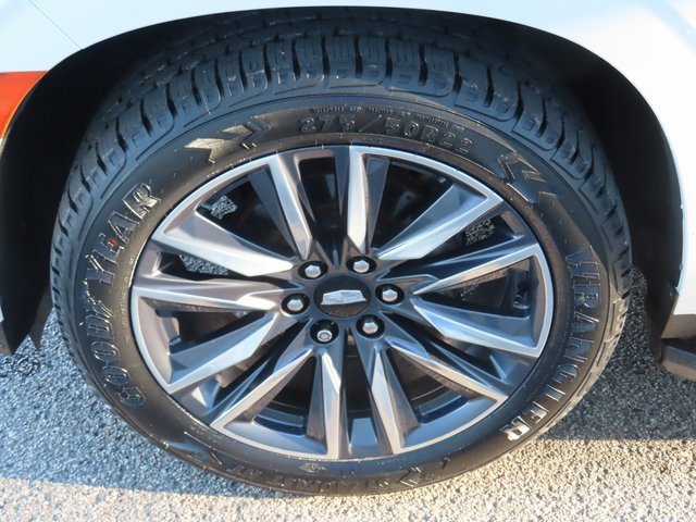 Used 2022 Cadillac Escalade ESV Sport image 16