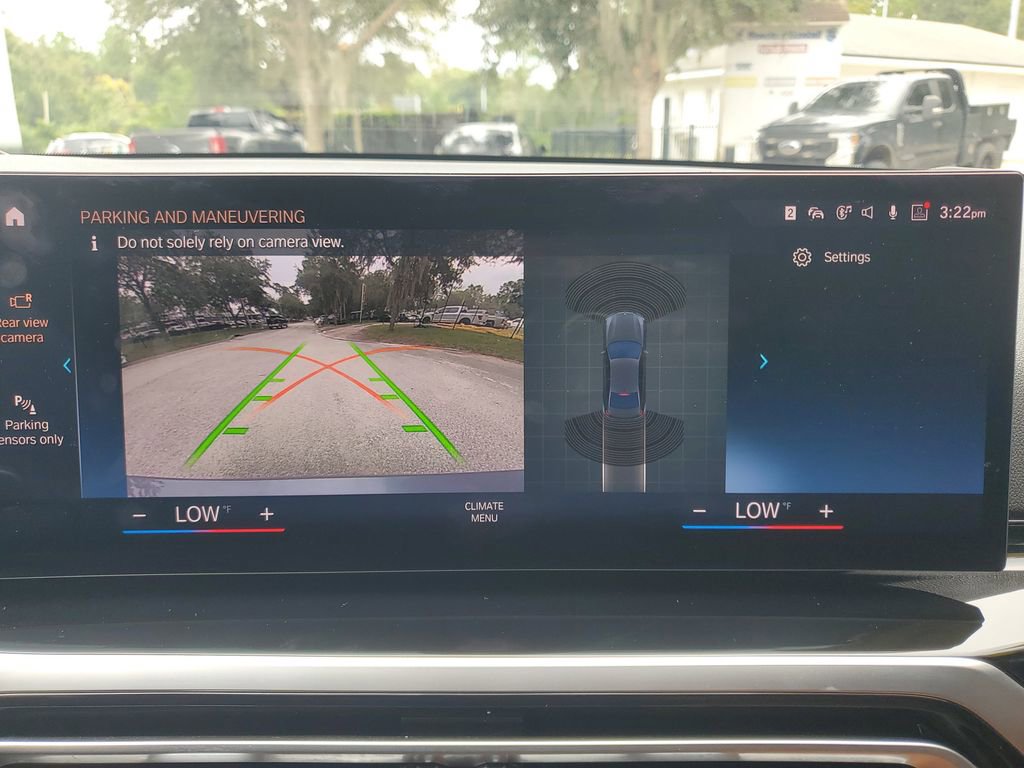 Used 2023 BMW 330i Sedan w/ Convenience Package image 28