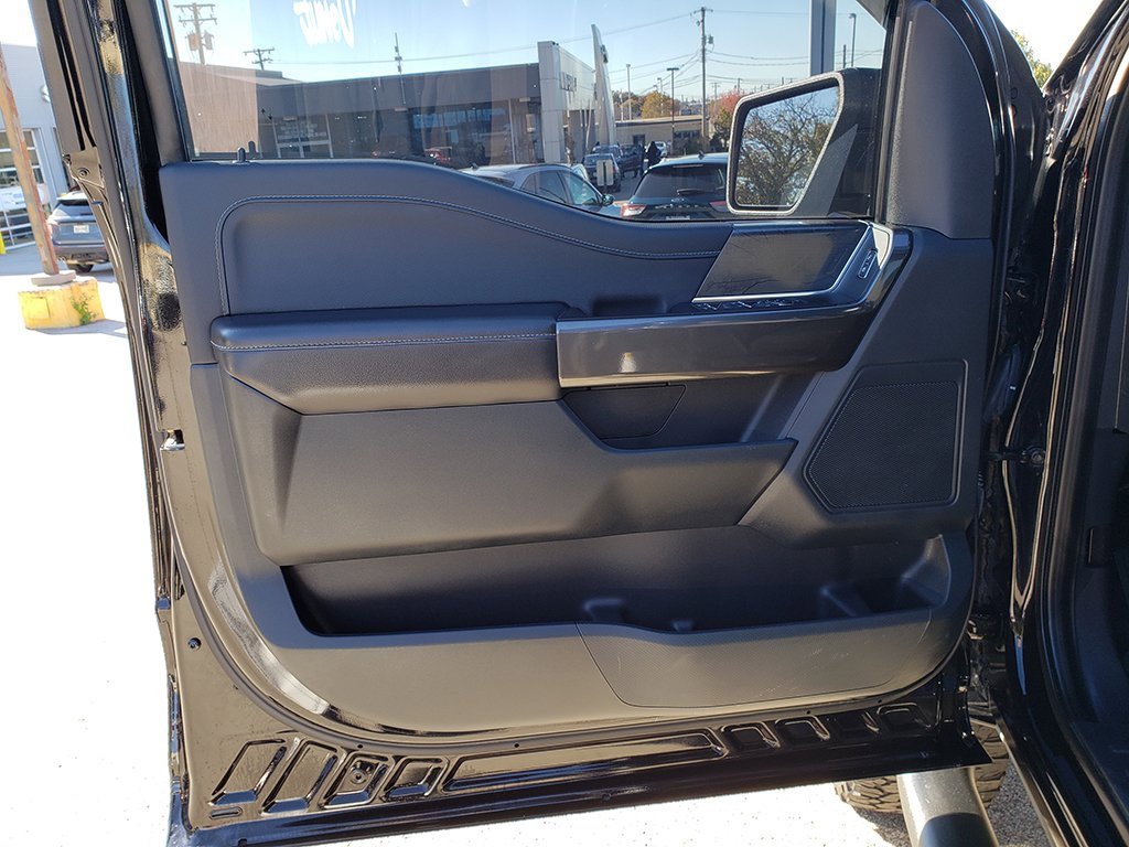 Used 2021 Ford F150 XLT w/ Equipment Group 302A High image 10