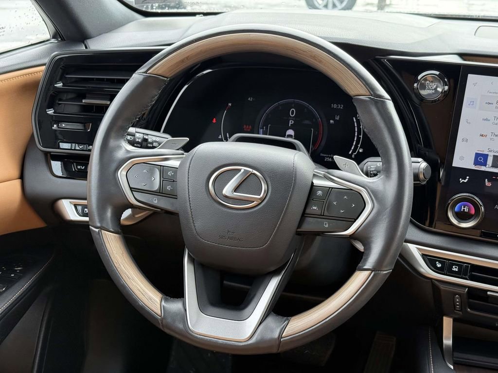 Used 2023 Lexus RX 350 Premium Plus w/ Accessory Package image 9