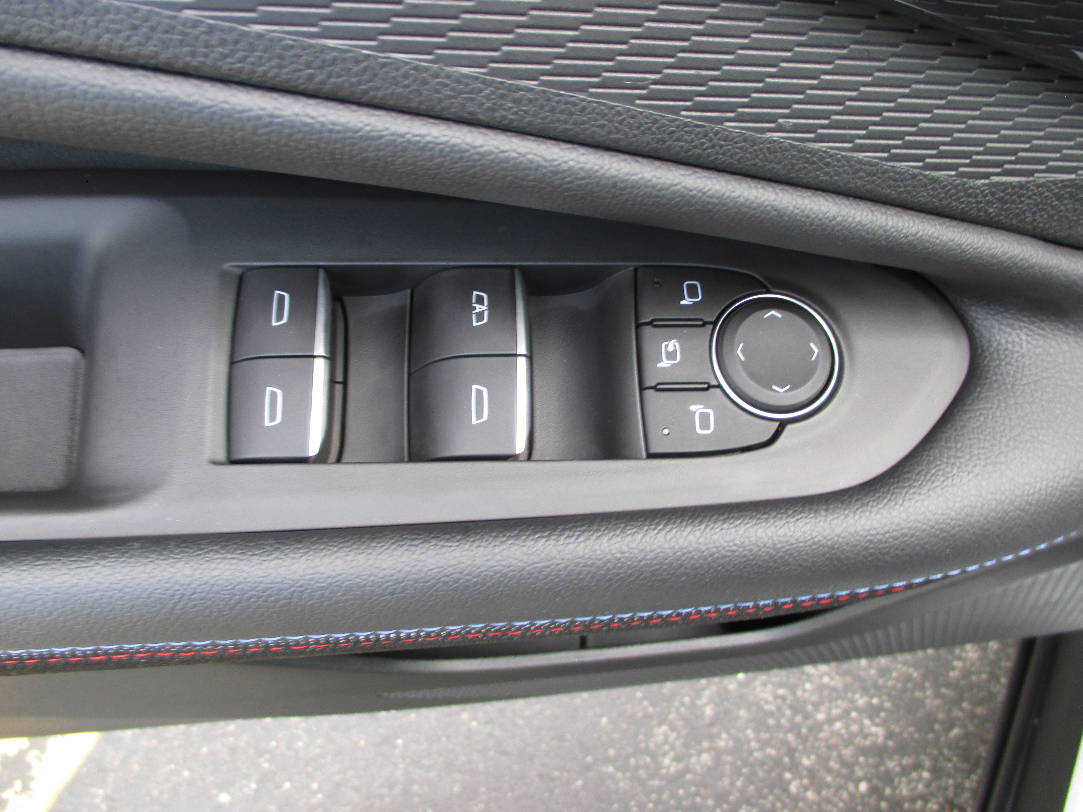 Used 2024 Chevrolet Blazer EV RS image 14