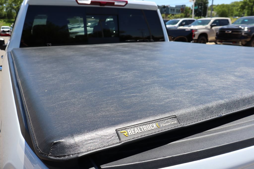 Used 2026 Chevrolet Silverado 1500 High Country w/ High Country Premium Package AWD/4WD image 35